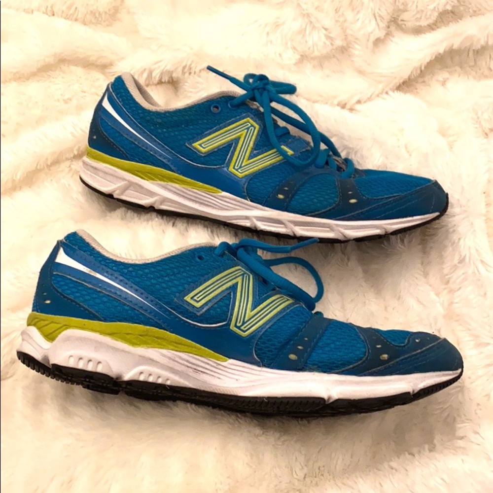 New Balance Blue green sneakers 690 womens size7.5